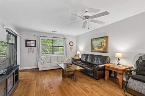 2903 Fig Court, Palm Harbor FL - photo 17 of 53