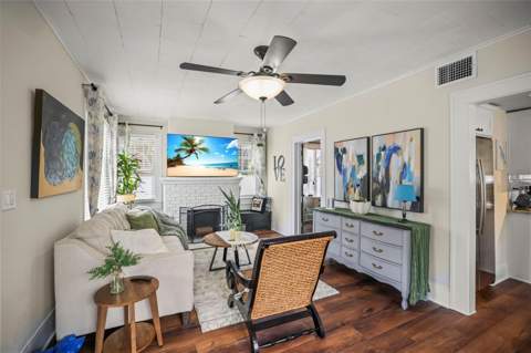 634 6th Street, St Petersburg FL - photo 6 of 6