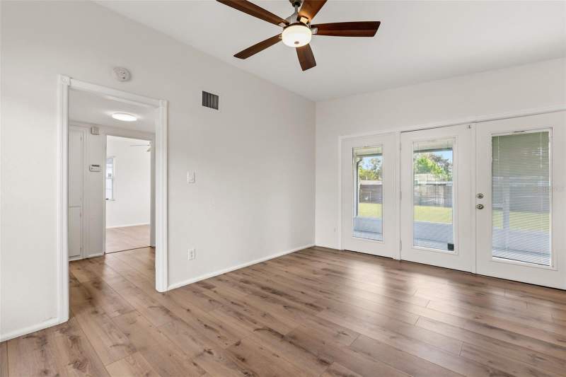 2 bedroom Single Family Residence at 139 S Alder Drive, Azalea Park Sec 03, Orlando — photo 5