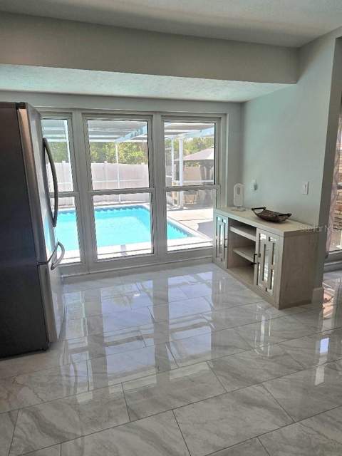 7002 Danewood Court, Tampa FL - photo 14 of 40