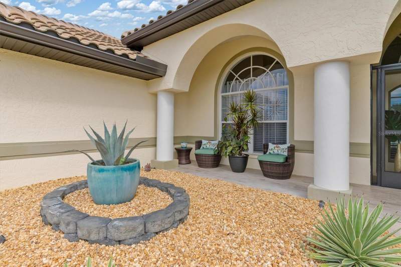 3 bedroom Single Family Residence at 5010 Pocatella Avenue, North Port Charlotte Country Club, North Port — photo 3