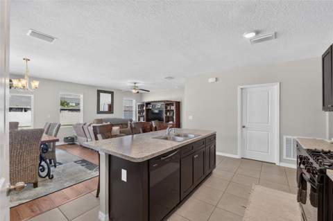 9785 Pepper Tree Trail, Wildwood FL - photo 18 of 44