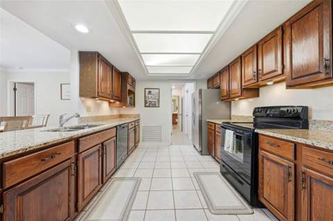 1805 Virginia Court, Tavares FL - photo 9 of 37