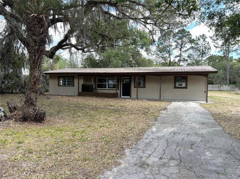 3 bedroom Single Family Residence at 34798 Evergreen Way, Lakewood, Dade City — photo 2