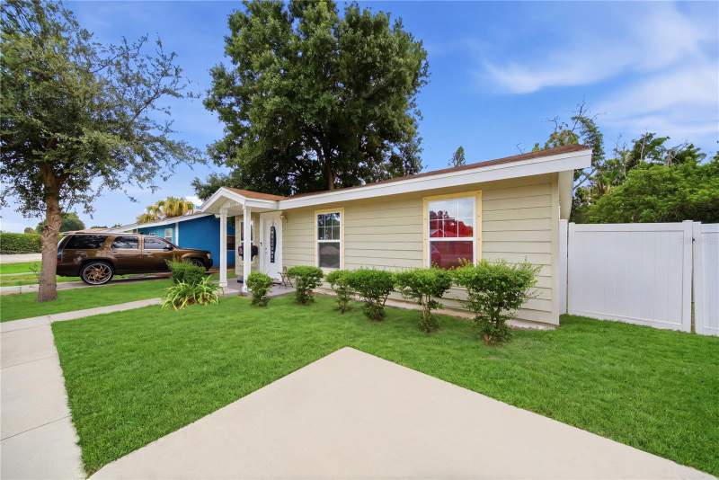 4 bedroom Single Family Residence at 1542 28TH STREET, MEDLEY GARDENS, ST PETERSBURG — photo 5