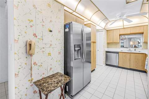 6500 Sunset Way #505, St Pete Beach FL - photo 6 of 6