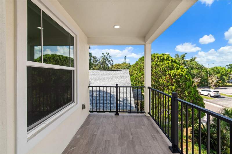 4 bedroom Single Family Residence at 2141 Upton Court, Seminole Heights Add, St Petersburg — photo 4