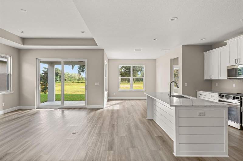 4 bedroom Single Family Residence at 3070 Sunscape Terrace, Groveland Sunrise Ridge, Groveland — photo 3