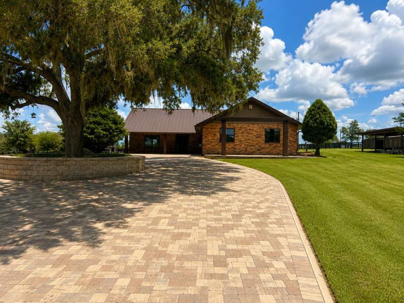 2 bedroom Single Family Residence at 6820 County Road 561, Postal Groves, Clermont — photo 3