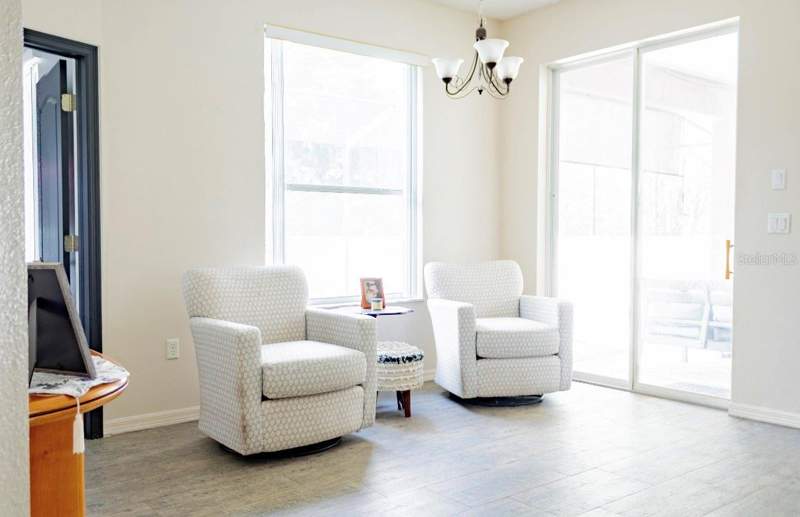 4 bedroom Single Family Residence at 1201 Overland Drive, Seven Hills, Spring Hill — photo 3