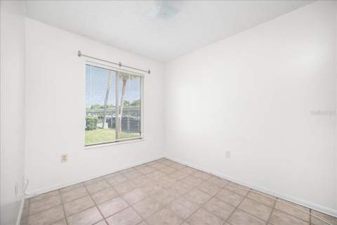 11401 3rd Street #2, St Petersburg FL - photo 7 of 27
