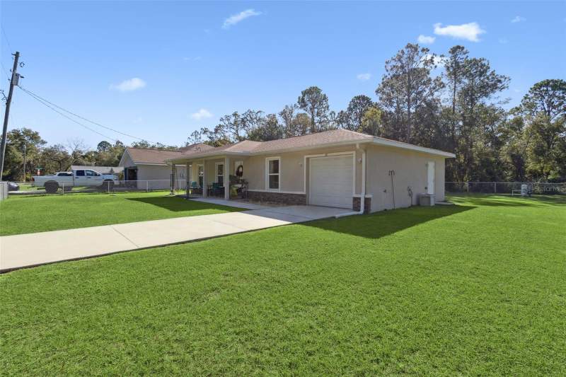 3 bedroom Single Family Residence at 61 Guava Trail, Silver Spgs Shores Un #38, Ocklawaha — photo 4