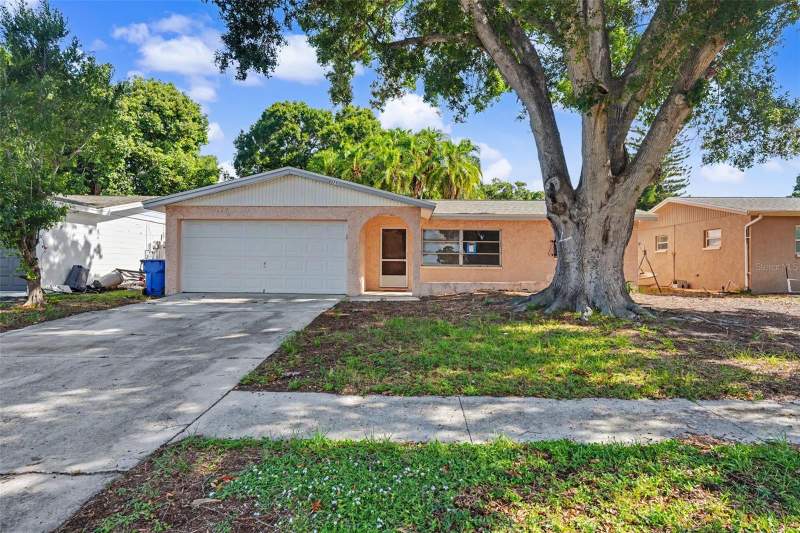 3 bedroom Single Family Residence at 8373 78TH TERRACE, BAYOU MANOR 3RD ADD, SEMINOLE — photo 1