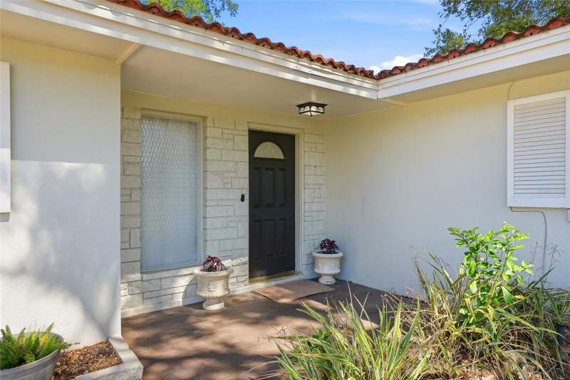 3 bedroom Single Family Residence at 1349 Viewtop Drive, Douglas Manor Park 1st Add, Clearwater — photo 5