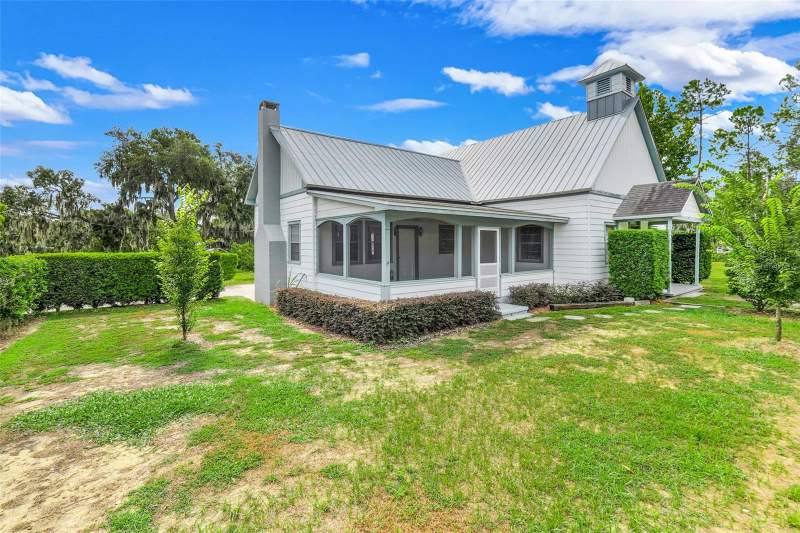 2 bedroom Single Family Residence at 13234 South Carolina Avenue, Astatula, Astatula — photo 2