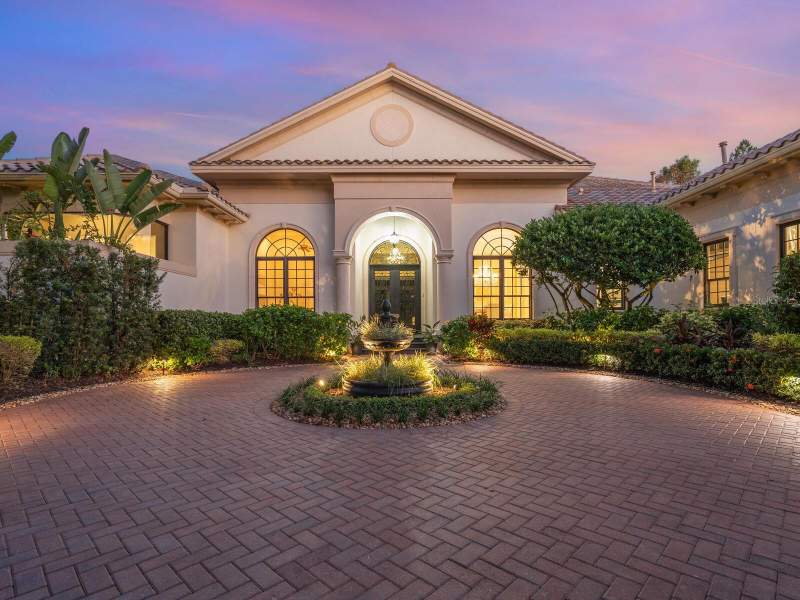 4 bedroom Single Family Residence at 8309 Farington Court, Concession, Bradenton — photo 1