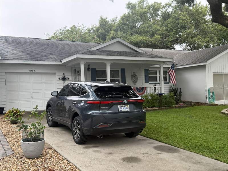 2 bedroom Villa at 8658 SW 95th Lane #B, On Top Of The World, Ocala — photo 2