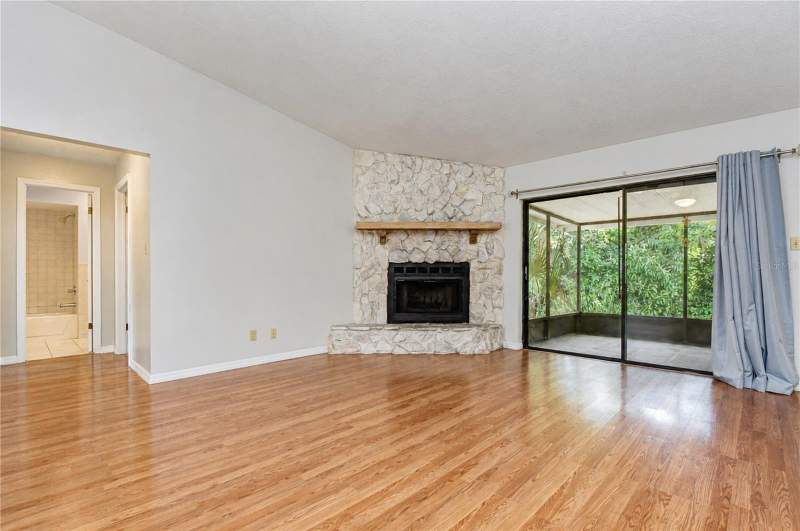3 bedroom Single Family Residence at 716 Westwood Drive, Westwood, Brandon — photo 5