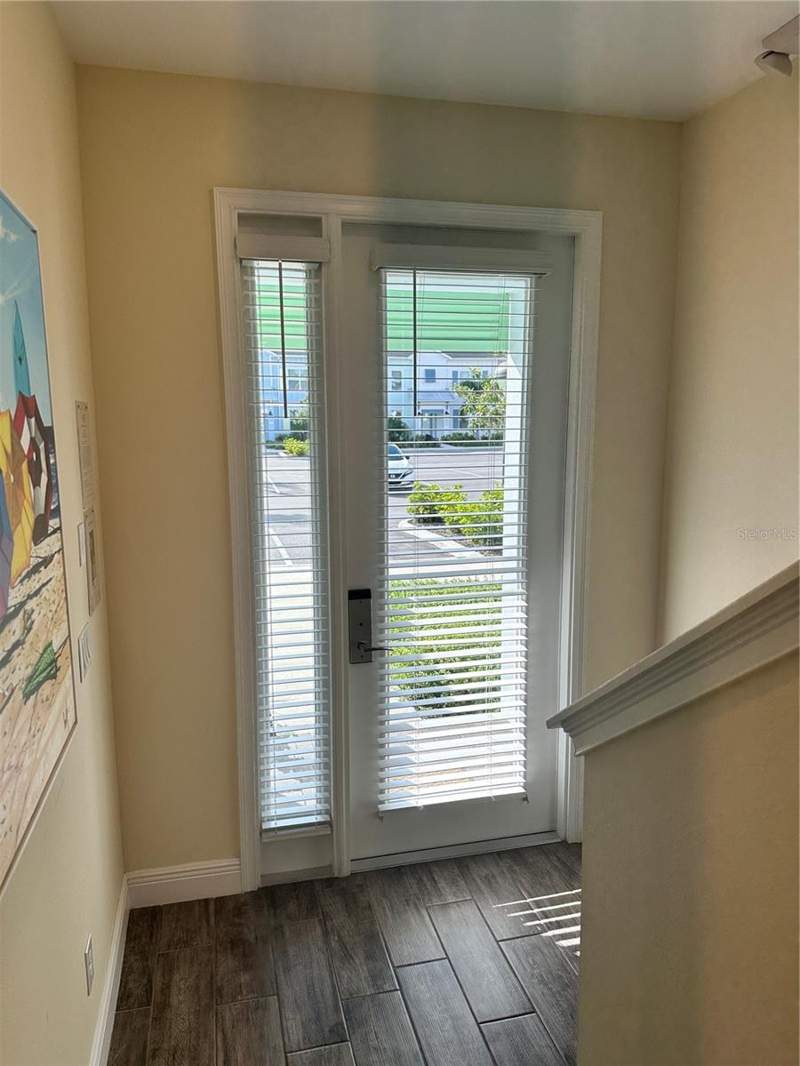3 bedroom Townhouse at 2976 On The Rocks Point, Rolling Oaks Ph 7, Kissimmee — photo 3