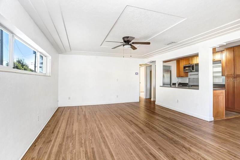 3 bedroom Single Family Residence at 5347 10th Street, Franklin Heights, St Petersburg — photo 5