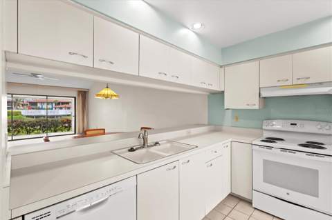 3118 Windrush Bourne #8, Sarasota FL - photo 14 of 96