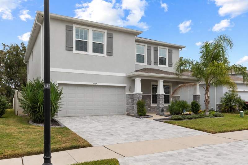 4 bedroom Single Family Residence at 13071 Brookside Moss Drive, Belmond Reserve, Riverview — photo 3