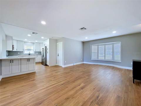 381 Westwinds Drive, Palm Harbor FL - photo 15 of 70