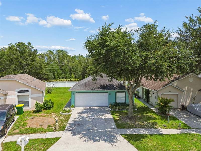3 bedroom Single Family Residence at 5936 Lake Front Drive, Pine Ridge, Wesley Chapel — photo 2