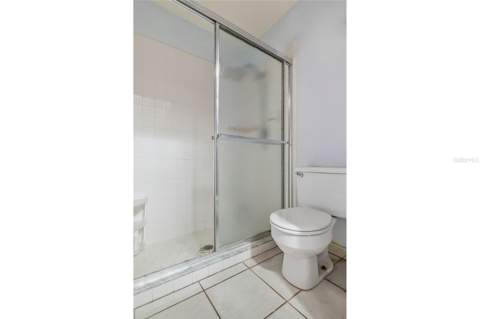4205 Saint Clair Drive, Sarasota FL - photo 15 of 28