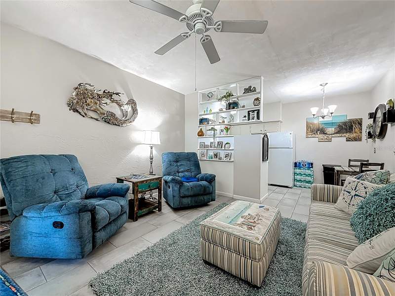1 bedroom Condominium at 4051 58th Street #239C, Clearview Oaks Bldg 2, St Petersburg — photo 2