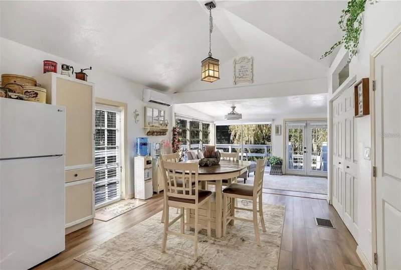 3 bedroom Single Family Residence at 1192 Errol Parkway, Errol Estate, Apopka — photo 3