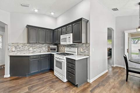 2289 Swansea Terrace, The Villages FL - photo 14 of 41