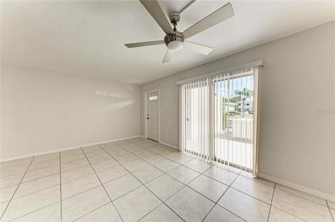 7304 W Country Club Drive #115, Sarasota FL - photo 10 of 53
