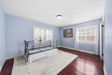 1216 S Pine Lake Drive, Tampa FL - photo 19 of 47
