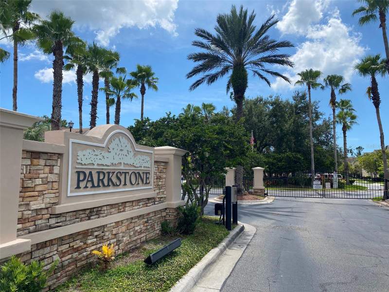 3 bedroom Townhouse at 4104 Crabtree Avenue, Parkstone, Sarasota — photo 2