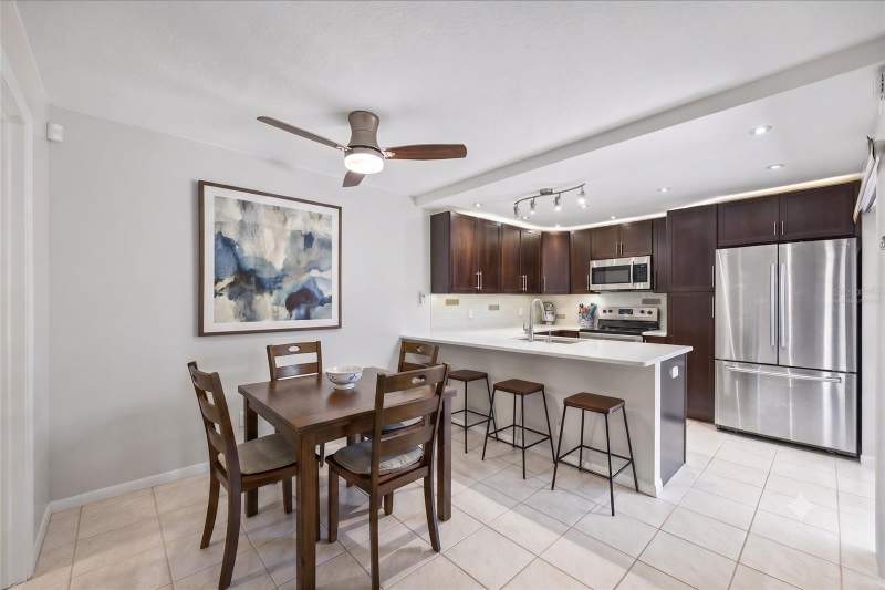2 bedroom Townhouse at 2626 2nd Court, Wedge Wood Of Palm Harbor, Palm Harbor — photo 4