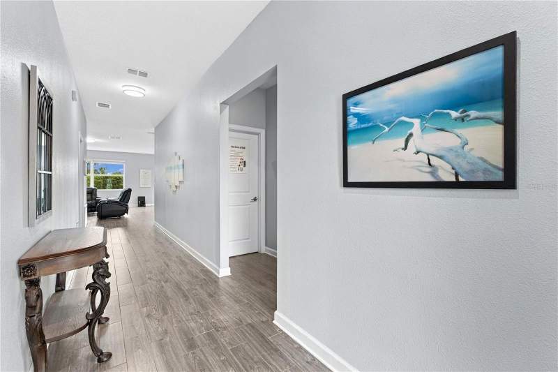 4 bedroom Single Family Residence at 1047 Oak Bluff Drive, Solterra Ph 2C-1, Davenport — photo 4