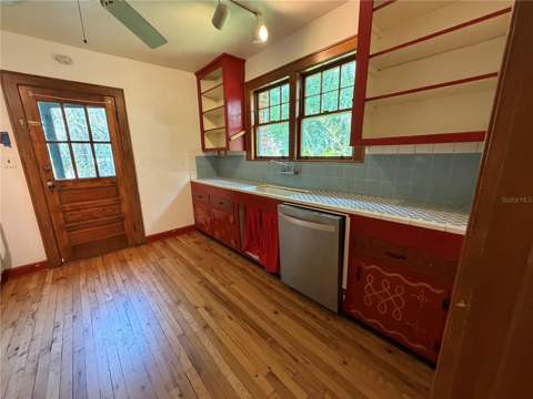 1740 NW 7th Avenue, Gainesville FL - photo 10 of 27