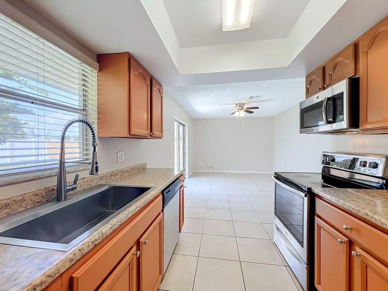 3 bedroom Single Family Residence at 573 BENJAMIN FRANKLIN PLACE, AMERICAN HERITAGE ESTATES, ORLANDO — photo 5