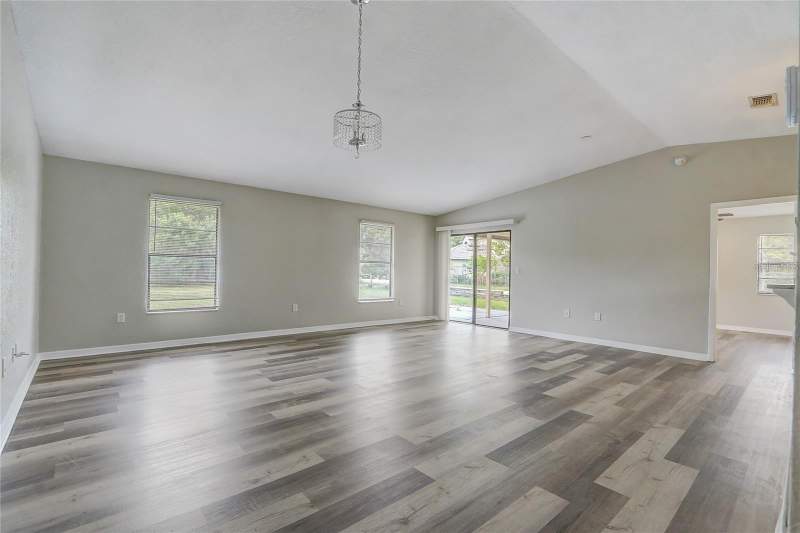 3 bedroom Single Family Residence at 104 Turin Way, Poinciana Village 1 Nbhd 2, Kissimmee — photo 5
