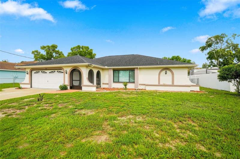 2 bedroom Single Family Residence at 10308 Gifford Drive, Spring Hill, Spring Hill — photo 4