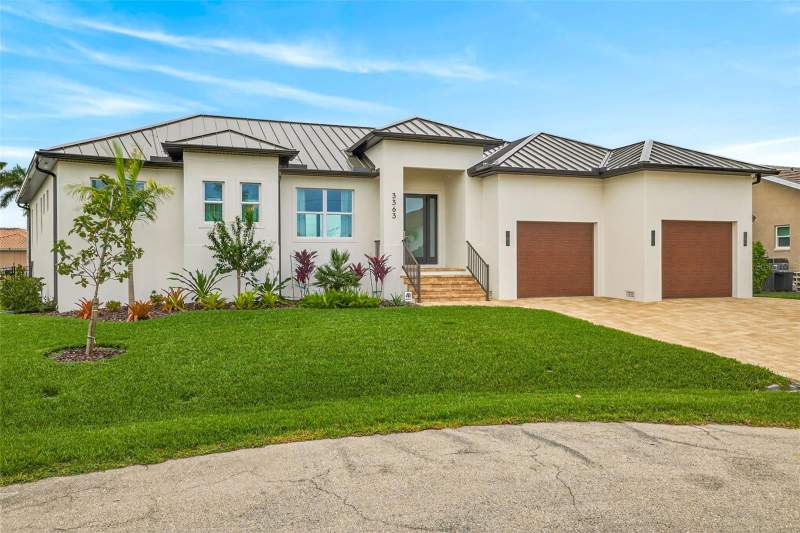 3 bedroom Single Family Residence at 3363 Trinidad Court, Punta Gorda Isles Sec 12, Punta Gorda — photo 2