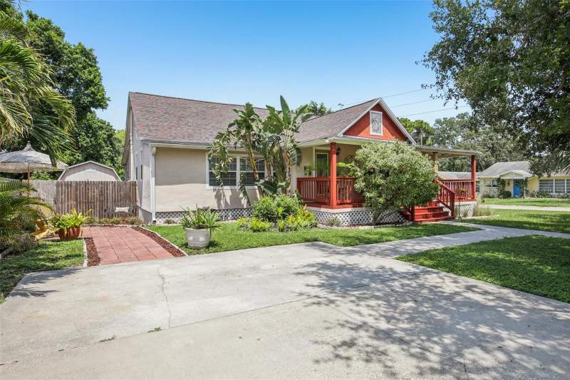 4 bedroom Single Family Residence at 501 32ND AVENUE, PURVIS & HARRIS 4TH ST ADD, ST PETERSBURG — photo 3