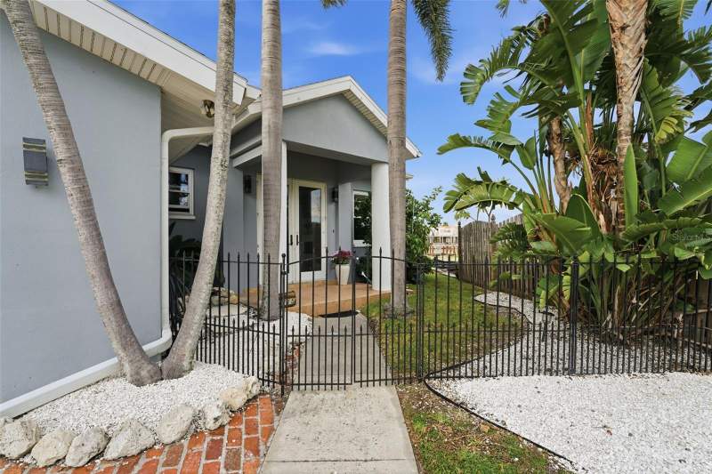 3 bedroom Single Family Residence at 16115 4th Street, Redington Beach Homes 6th Add, Redington Beach — photo 5