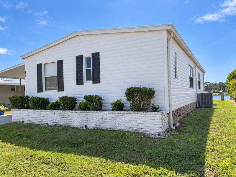 2 bedroom Mobile Home at 808 53rd Avenue #35, Palm Lake Estates, Bradenton — photo 3
