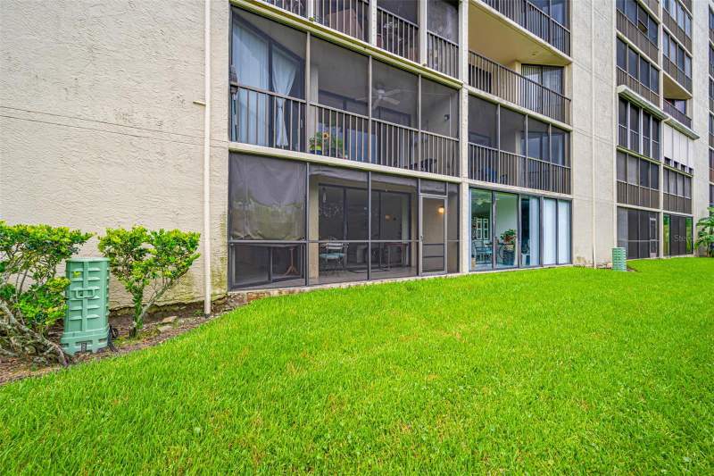 2 bedroom Condominium at 900 Cove Cay Drive #1F, Cove Cay Village III, Clearwater — photo 4