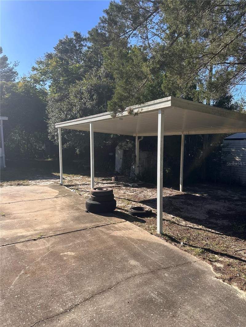 3 bedroom Mobile Home at 8323 Evergreen, Pine Grove, Brooksville — photo 5