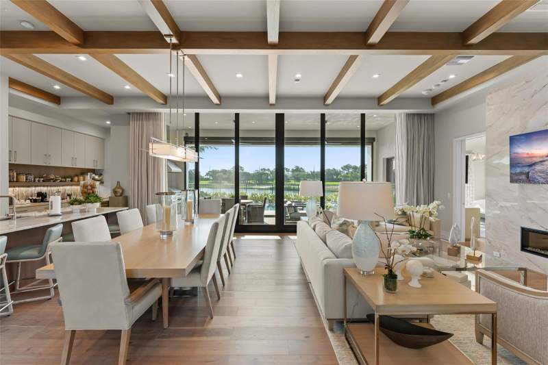 4 bedroom Condo - Hotel at 4018 GRANDE BRICK LOOP, RITZ-CARLTON RESIDENCES, ORLANDO, ORLANDO — photo 2