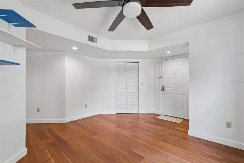 2 bedroom Condominium at 11800 Park Boulevard #401, Oaks Of Seminole Condo, Seminole — photo 5