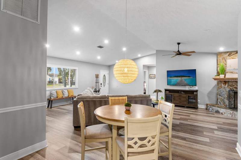 4 bedroom Single Family Residence at 7808 24th Avenue, Palma Sola Pines, Bradenton — photo 4